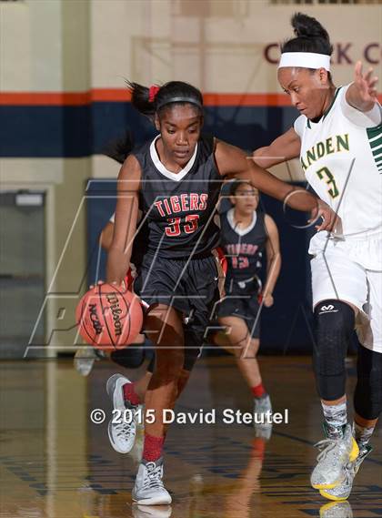 Thumbnail 2 in Patterson vs. Vanden (CIF SJS D3 Playoffs) photogallery.