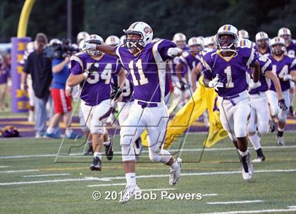Thumbnail 1 in Lake Braddock vs. Robinson photogallery.