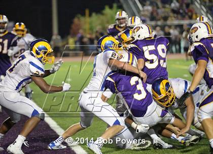 Thumbnail 1 in Lake Braddock vs. Robinson photogallery.