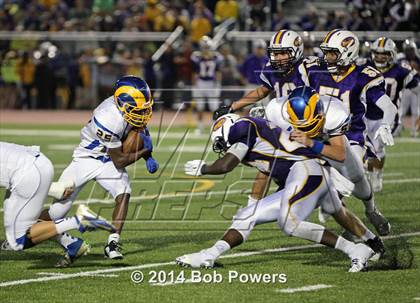 Thumbnail 1 in Lake Braddock vs. Robinson photogallery.