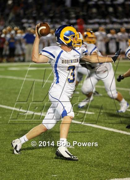 Thumbnail 1 in Lake Braddock vs. Robinson photogallery.