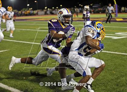 Thumbnail 1 in Lake Braddock vs. Robinson photogallery.