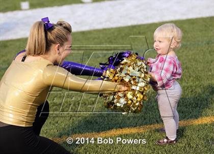 Thumbnail 2 in Lake Braddock vs. Robinson photogallery.
