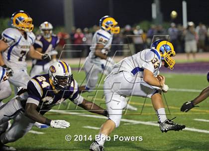 Thumbnail 1 in Lake Braddock vs. Robinson photogallery.