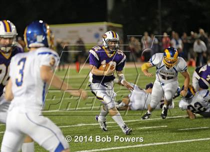 Thumbnail 3 in Lake Braddock vs. Robinson photogallery.