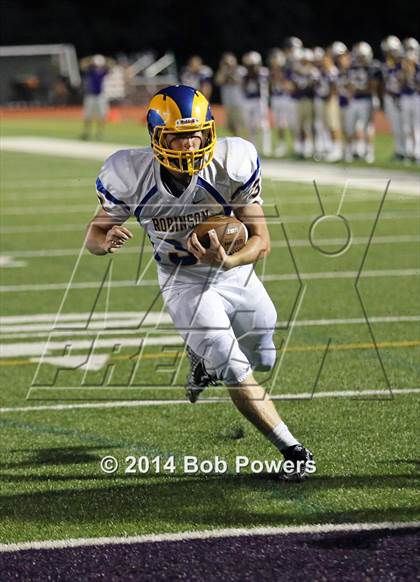 Thumbnail 3 in Lake Braddock vs. Robinson photogallery.