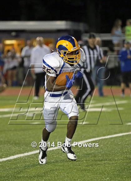 Thumbnail 1 in Lake Braddock vs. Robinson photogallery.