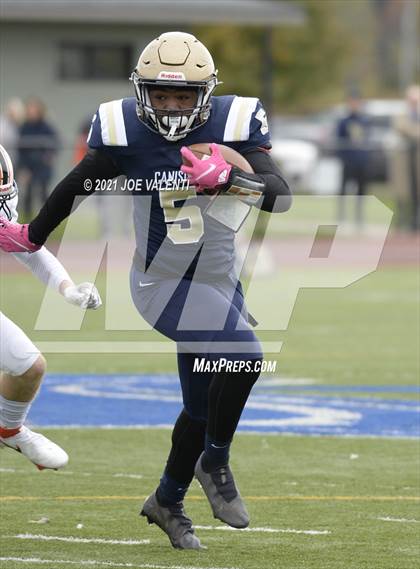 Thumbnail 3 in Cathedral Prep @ Canisius photogallery.
