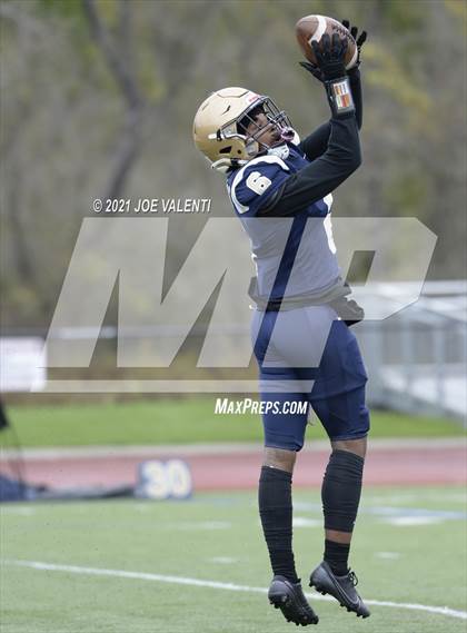 Thumbnail 2 in Cathedral Prep @ Canisius photogallery.