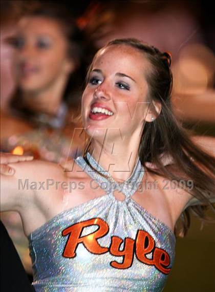 Thumbnail 2 in Covington Catholic vs. Ryle photogallery.