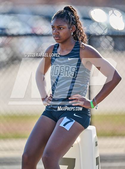 Thumbnail 3 in UIL 6A Track & Field Area 13&14 (200M) photogallery.