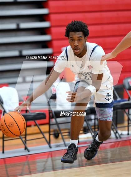 Thumbnail 1 in Eau Gallie vs Deltona (Barracuda New Years Shootout) photogallery.