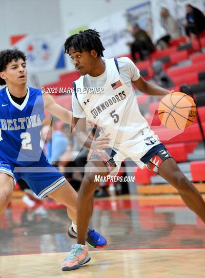 Thumbnail 2 in Eau Gallie vs Deltona (Barracuda New Years Shootout) photogallery.