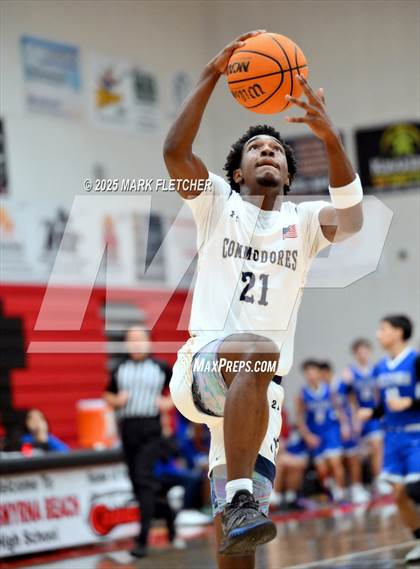 Thumbnail 3 in Eau Gallie vs Deltona (Barracuda New Years Shootout) photogallery.