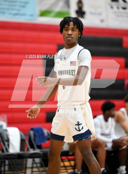 Thumbnail 1 in Eau Gallie vs Deltona (Barracuda New Years Shootout) photogallery.