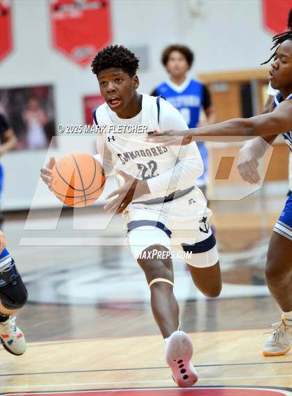 Thumbnail 3 in Eau Gallie vs Deltona (Barracuda New Years Shootout) photogallery.