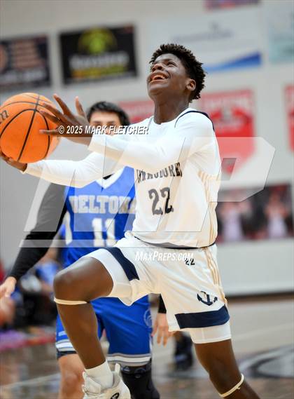 Thumbnail 2 in Eau Gallie vs Deltona (Barracuda New Years Shootout) photogallery.