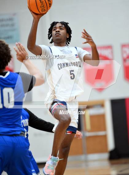 Thumbnail 1 in Eau Gallie vs Deltona (Barracuda New Years Shootout) photogallery.