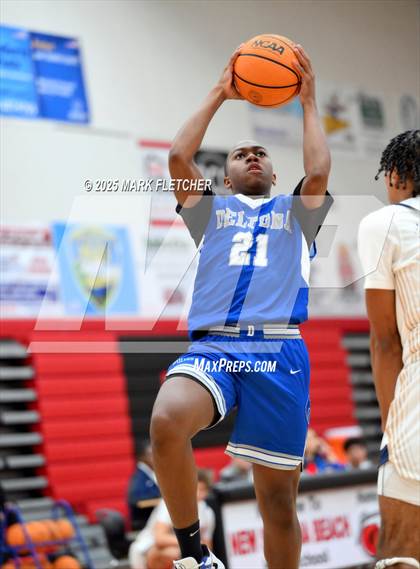 Thumbnail 1 in Eau Gallie vs Deltona (Barracuda New Years Shootout) photogallery.