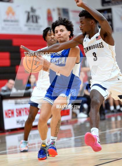 Thumbnail 1 in Eau Gallie vs Deltona (Barracuda New Years Shootout) photogallery.