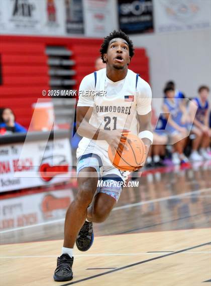 Thumbnail 1 in Eau Gallie vs Deltona (Barracuda New Years Shootout) photogallery.
