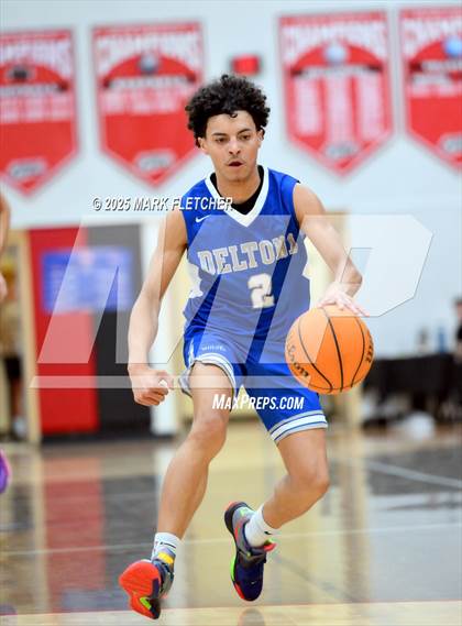 Thumbnail 2 in Eau Gallie vs Deltona (Barracuda New Years Shootout) photogallery.