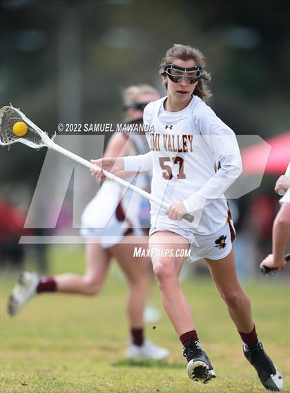 Thumbnail 1 in Simi Valley vs Santa Margarita photogallery.