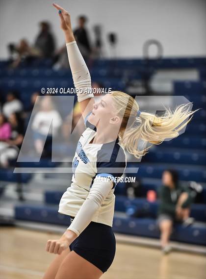 Thumbnail 2 in Plano West vs. Emerson photogallery.