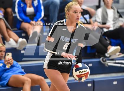 Thumbnail 3 in Plano West vs. Emerson photogallery.