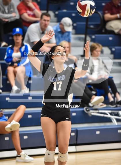 Thumbnail 2 in Plano West vs. Emerson photogallery.
