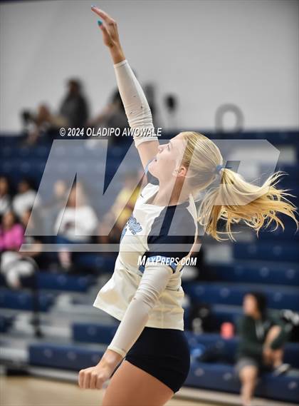Thumbnail 1 in Plano West vs. Emerson photogallery.