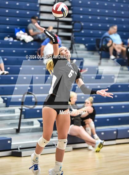 Thumbnail 2 in Plano West vs. Emerson photogallery.