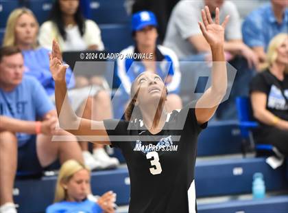 Thumbnail 2 in Plano West vs. Emerson photogallery.