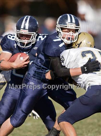 Thumbnail 2 in Notre Dame vs. Mater Dei photogallery.