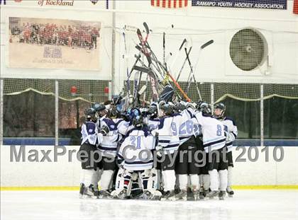 Thumbnail 1 in Williamsville North @ Suffern (NYSPHSAA Division 1 Quarterfinal) photogallery.