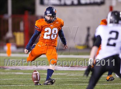 Thumbnail 3 in Highland vs. Mountain Crest (UHSAA 4A Final) photogallery.