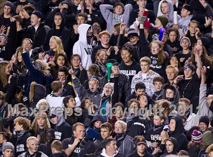Thumbnail 1 in Highland vs. Mountain Crest (UHSAA 4A Final) photogallery.