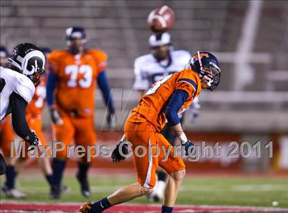Thumbnail 1 in Highland vs. Mountain Crest (UHSAA 4A Final) photogallery.