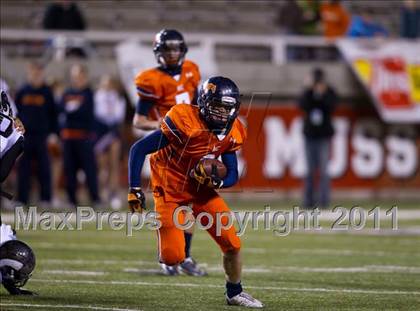 Thumbnail 3 in Highland vs. Mountain Crest (UHSAA 4A Final) photogallery.