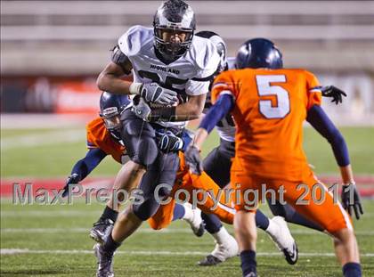Thumbnail 1 in Highland vs. Mountain Crest (UHSAA 4A Final) photogallery.