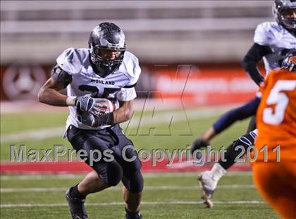 Thumbnail 1 in Highland vs. Mountain Crest (UHSAA 4A Final) photogallery.