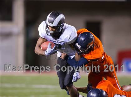 Thumbnail 1 in Highland vs. Mountain Crest (UHSAA 4A Final) photogallery.