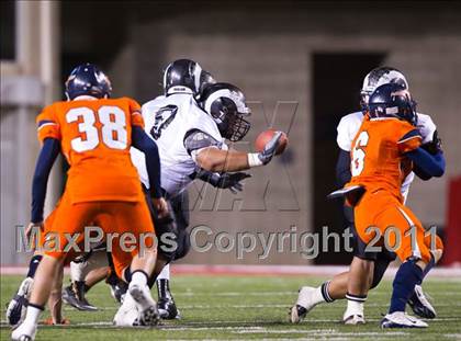 Thumbnail 2 in Highland vs. Mountain Crest (UHSAA 4A Final) photogallery.