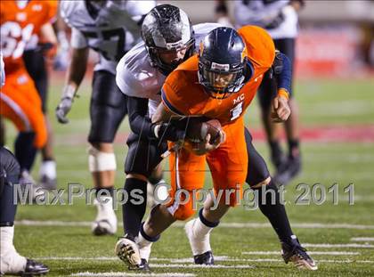 Thumbnail 1 in Highland vs. Mountain Crest (UHSAA 4A Final) photogallery.