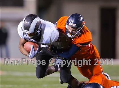 Thumbnail 2 in Highland vs. Mountain Crest (UHSAA 4A Final) photogallery.