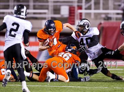Thumbnail 2 in Highland vs. Mountain Crest (UHSAA 4A Final) photogallery.