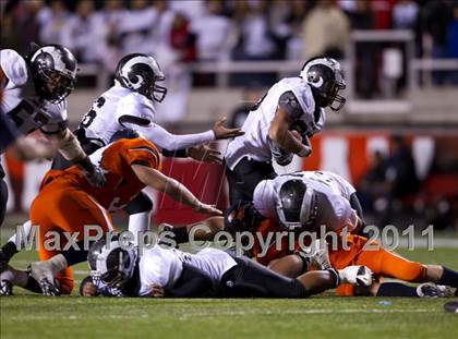 Thumbnail 2 in Highland vs. Mountain Crest (UHSAA 4A Final) photogallery.