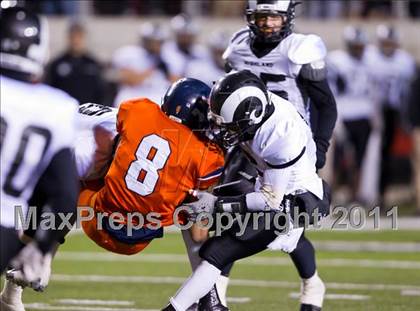 Thumbnail 1 in Highland vs. Mountain Crest (UHSAA 4A Final) photogallery.