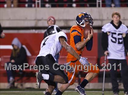 Thumbnail 1 in Highland vs. Mountain Crest (UHSAA 4A Final) photogallery.