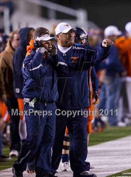 Thumbnail 3 in Highland vs. Mountain Crest (UHSAA 4A Final) photogallery.